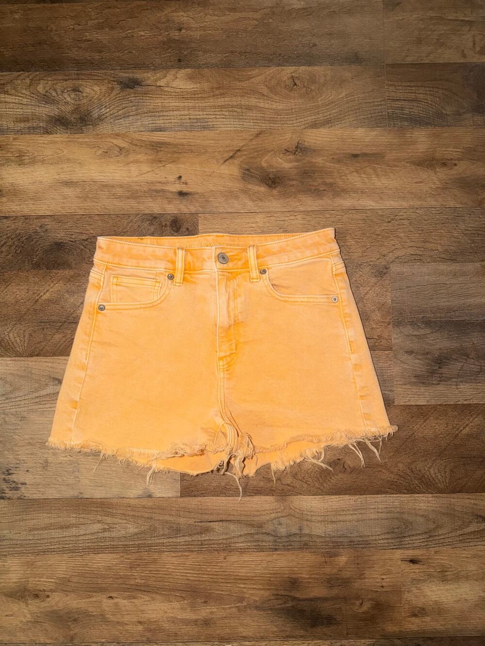 American Eagle womenβs stretch high rise orange mom shorts